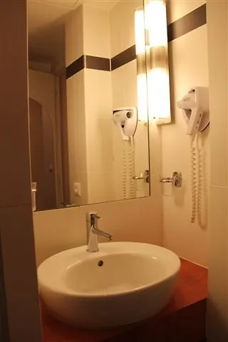 Little Hotel Paris