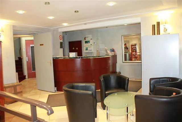 Little Hotel Paris